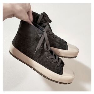 ZARA Gray Felt Skater Shoes